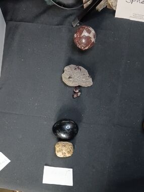 Garnet all pictured for 50